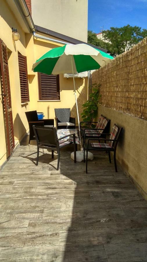 Lusyhouse Villa Pula Exterior photo